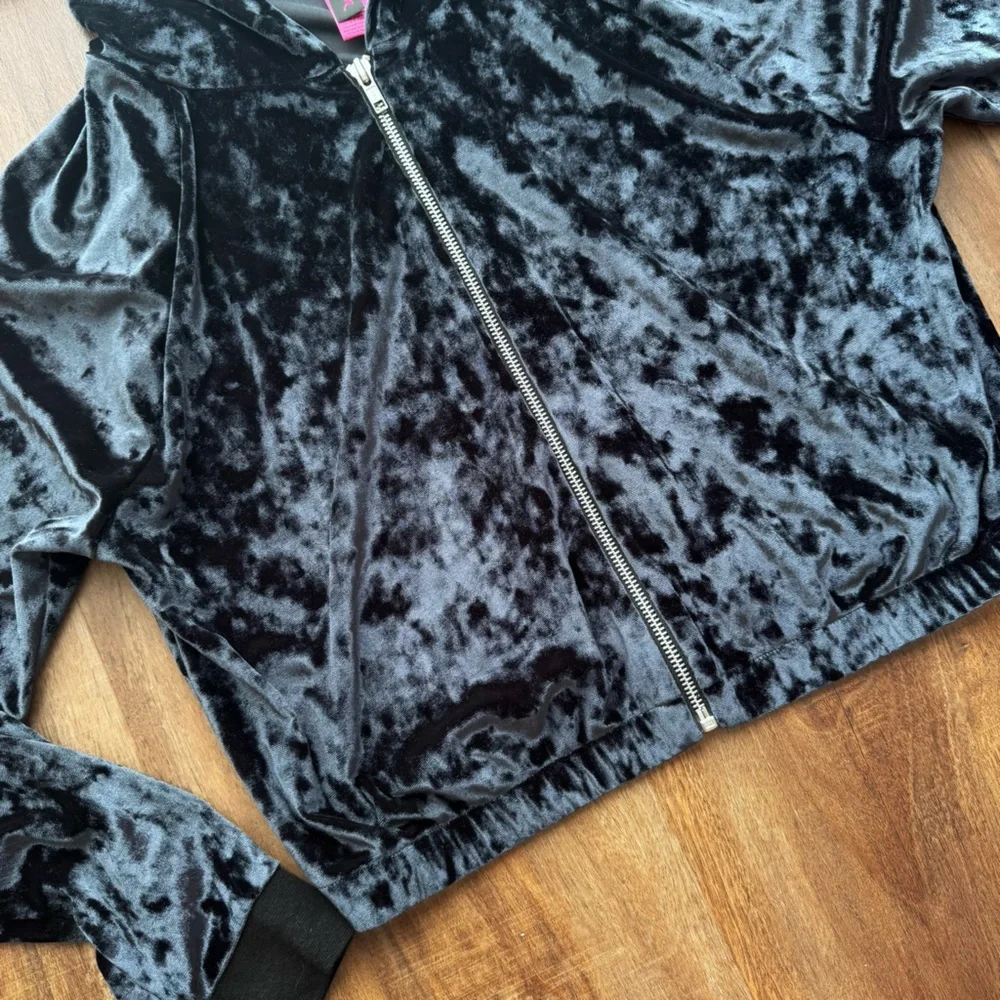 La Senza Black Crushed Velvet Velour Full Zip Cropped Y2K Track Sweater M - Picture 7 of 11